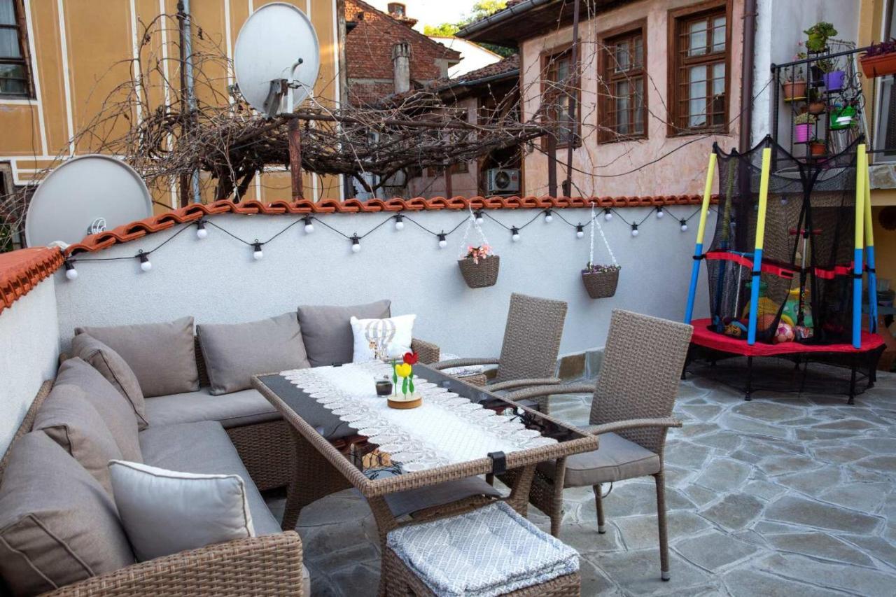 Old Town Plovdiv House Стаи За Гости Марчеви - Стария Град Пловдив Zewnętrze zdjęcie